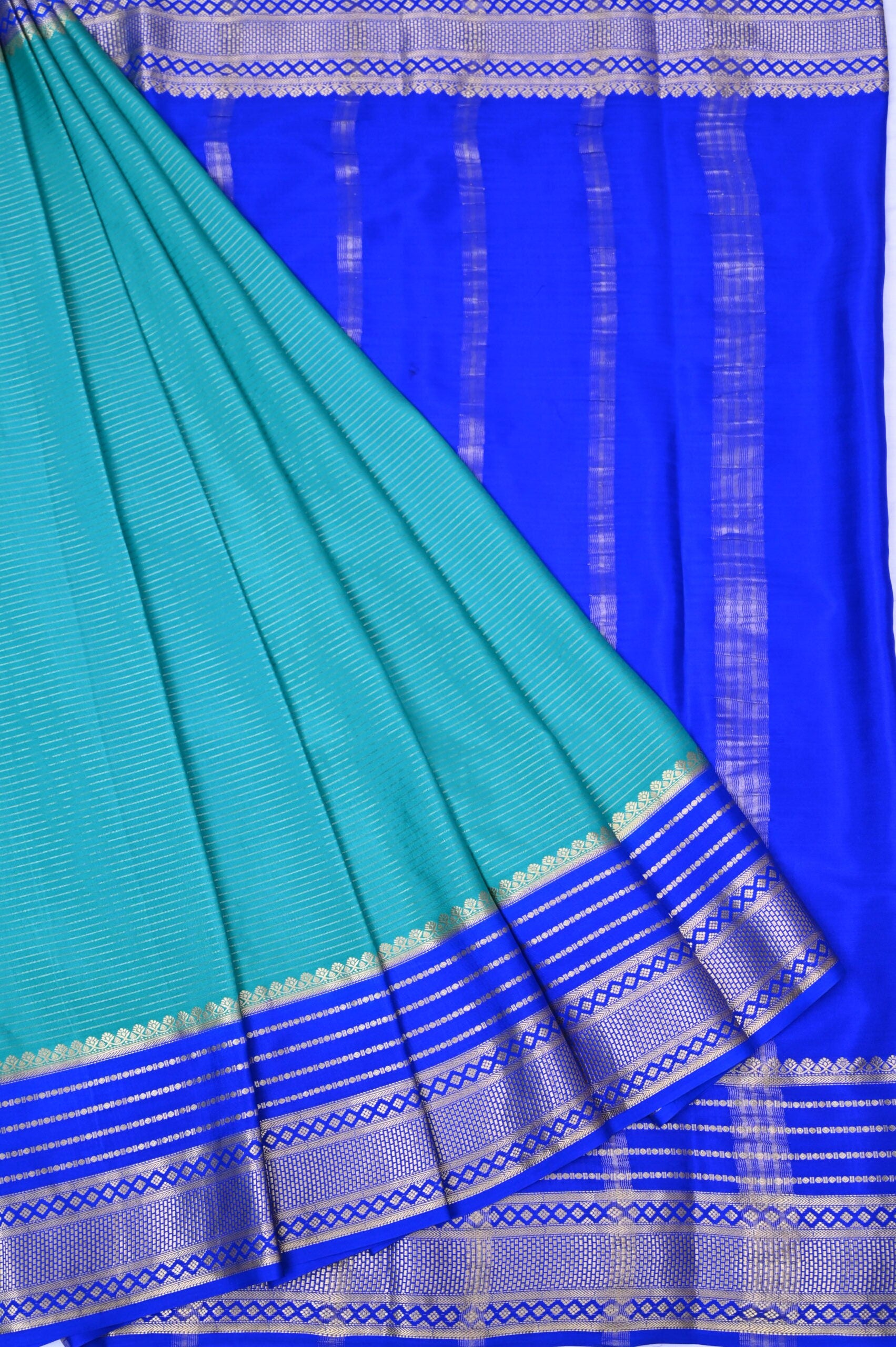 dark-sea-green-and-blue-mysore-silk-saree-madhurya