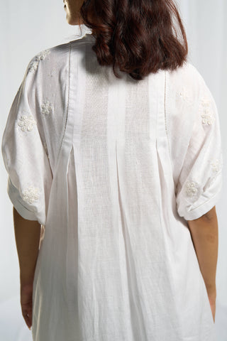 Kimono sleeve white linen overlay jacket 