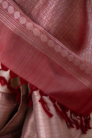 Classic Cream & Blush Red Kanjeevaram Silk Saree with Silver Zariv