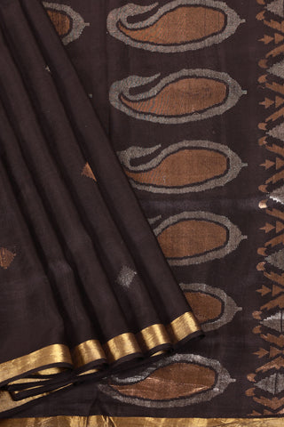 Black Uppada Jamdani Silk Saree with Dual-Tone Zari Motifs – Shop now for this Uppada silk saree online.