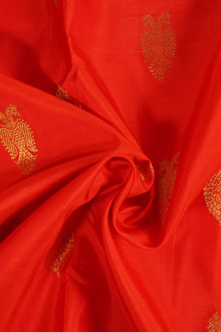 Red Silk Kanjivaram Saree with Elegant Traditional Motifs