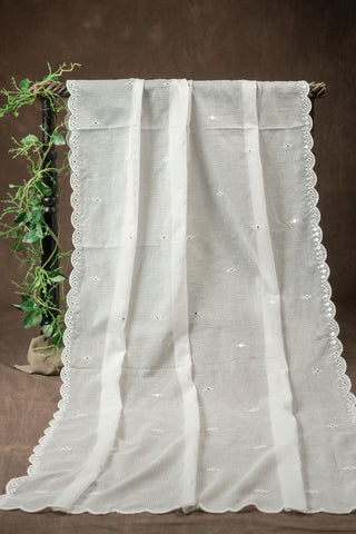 White Kota Doria dupatta featuring mirror work scalloped border