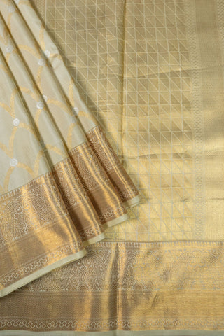 Beige gold Kanjivaram silk saree inspired by Alia Bhatt