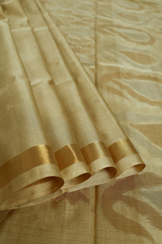 Beige Uppada Silk Saree with Traditional Weave – Shop now for this Uppada silk saree online.