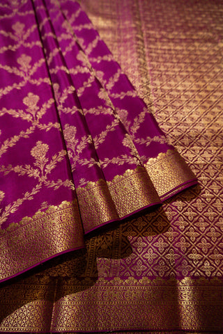 Luxurious Pure Mysore Crepe Silk Saree with Gold Zari Brocade
