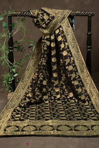 Banarasi silk dupatta with golden zari	