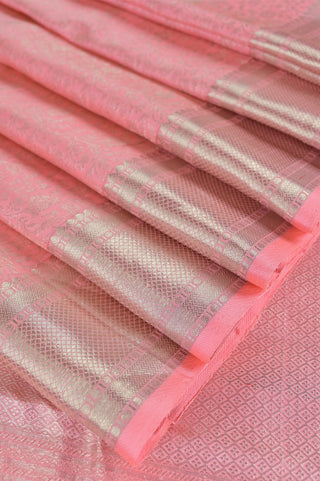 Pure Kanjivaram Saree Peach Pink with Intricate Zari Border