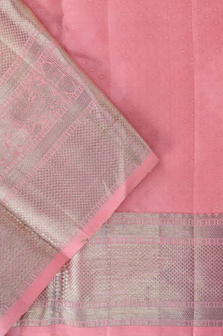 Pure Kanjivaram Saree Peach Pink with Intricate Zari Border