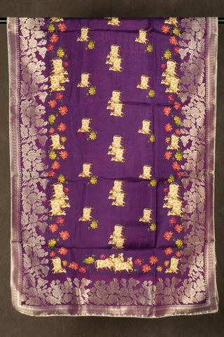 Banarasi Dola silk dupatta with zari border	