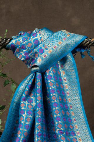 Peacock blue Banarasi dupatta with gold zari	