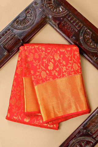 Exquisite Red Kanjeevaram Silk Saree with Gold Zari Floral Buttas and Contrast Pallu