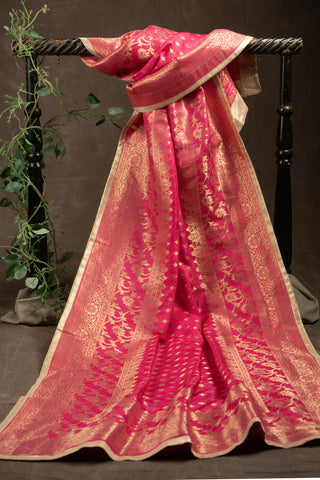 Rani pink Banarasi Dola silk dupatta with diamond jaal