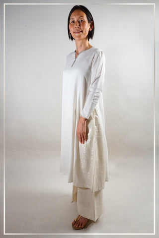 White Cotton & Silver Lurex Coord Set – Ethereal Elegance with a Luxe Touch