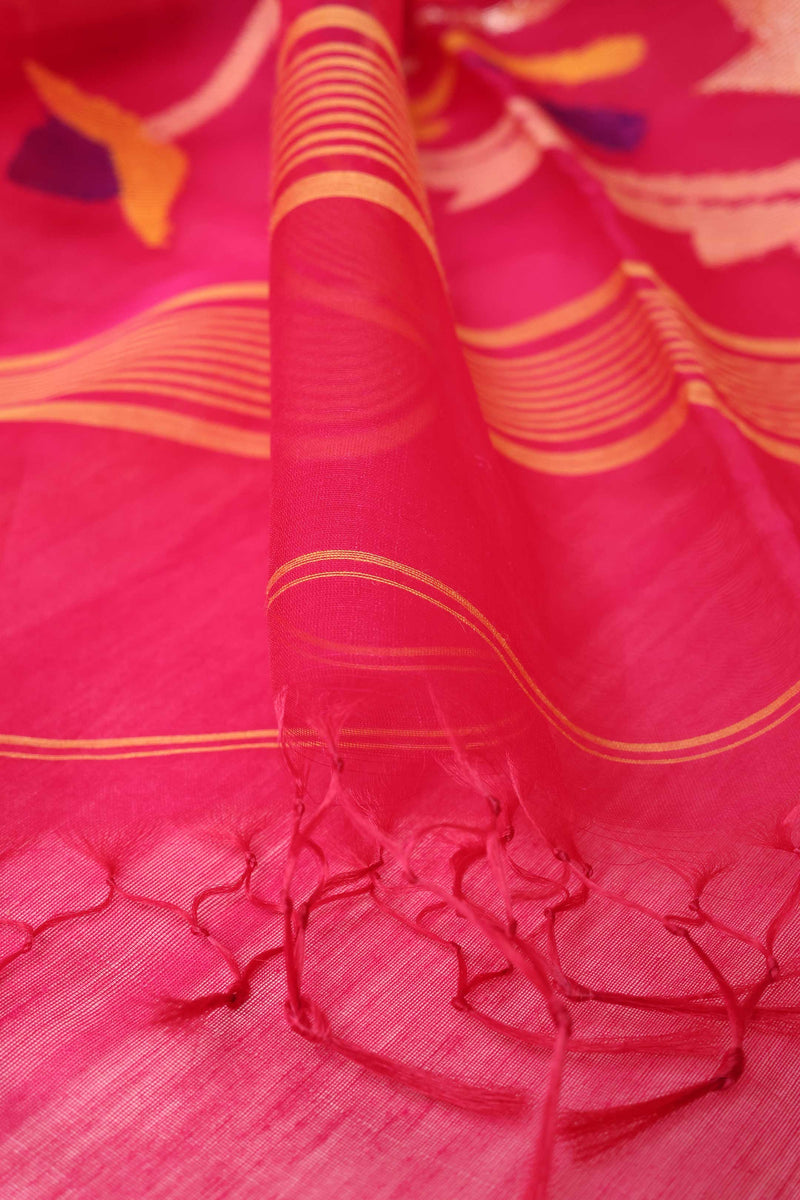 Red Muslin Handloom Jamdani saree