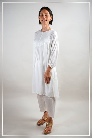Trendy White Crushed Cotton Co-Ord Set