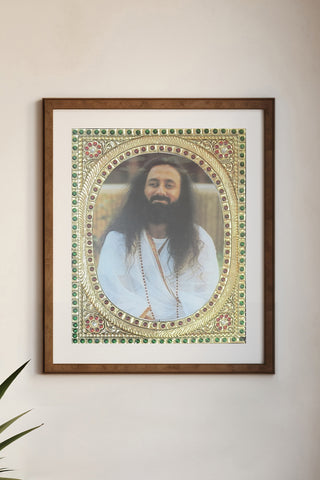 Tanjore painting of Gurudev Sri Sri Ravi Shankar Ji with 22K gold leaf and Gesso work	