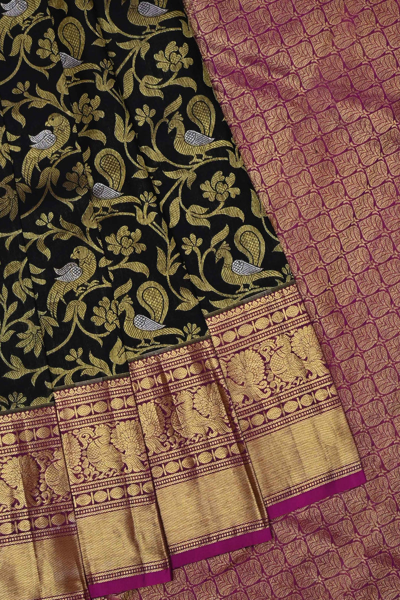Black and Purple Kanchipuram Handloom Silk saree