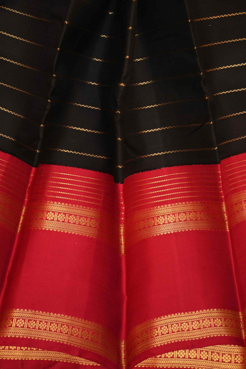 Black and Maroon Kanchipuram Handloom Silk saree