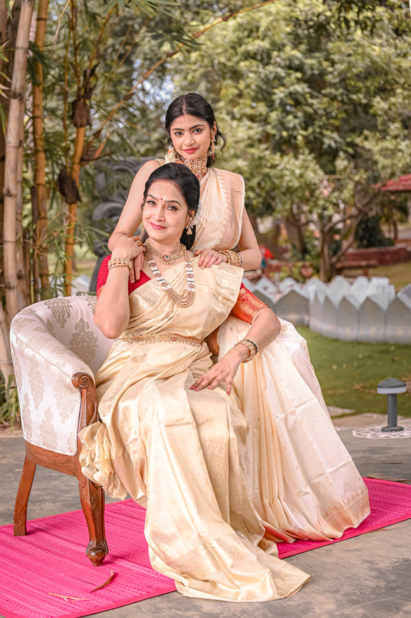 Cream and Gold Kanchipuram Handloom Silk saree