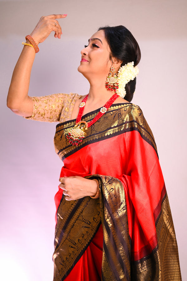 Red and Black Kanchipuram Handloom Silk saree