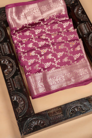 Desi Gulab Banarasi Meenkaari Saree in Gulaabi