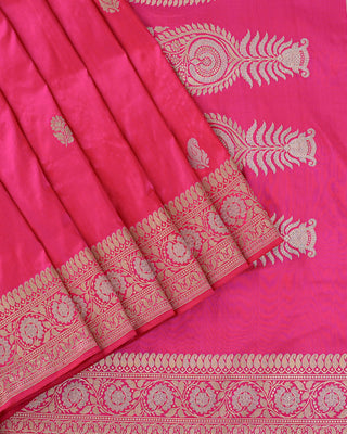Rani Pink Pure Silk Handwoven Banarasi Kadiyal Saree