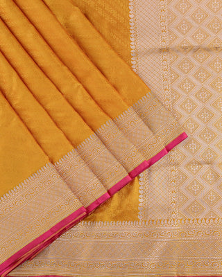 Regal Mustard Yellow Handwoven Banarasi Tanchoi Pure Silk Saree