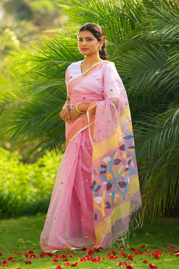 Pink Muslin Handloom Jamdani saree