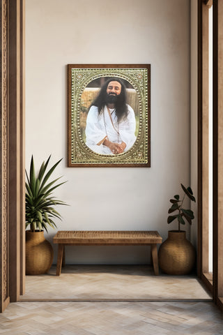 Gurudev Sri Sri Ravi Shankar Ji Portrait in Ornate Tanjore-Style Frame