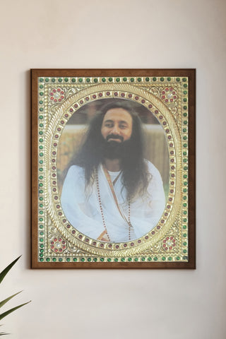 Golden Aura: Gurudev Sri Sri Ravi Shankar Ji Tanjore Painting